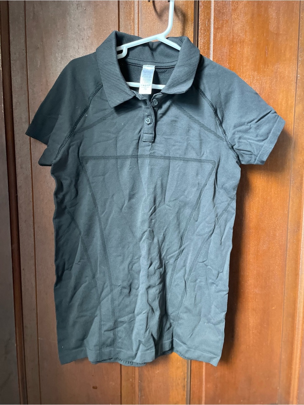 Ivivva girls size 12 black short sleeve athletic polo top